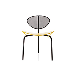 长崎餐椅 马修利·马戈  Gubi家具品牌